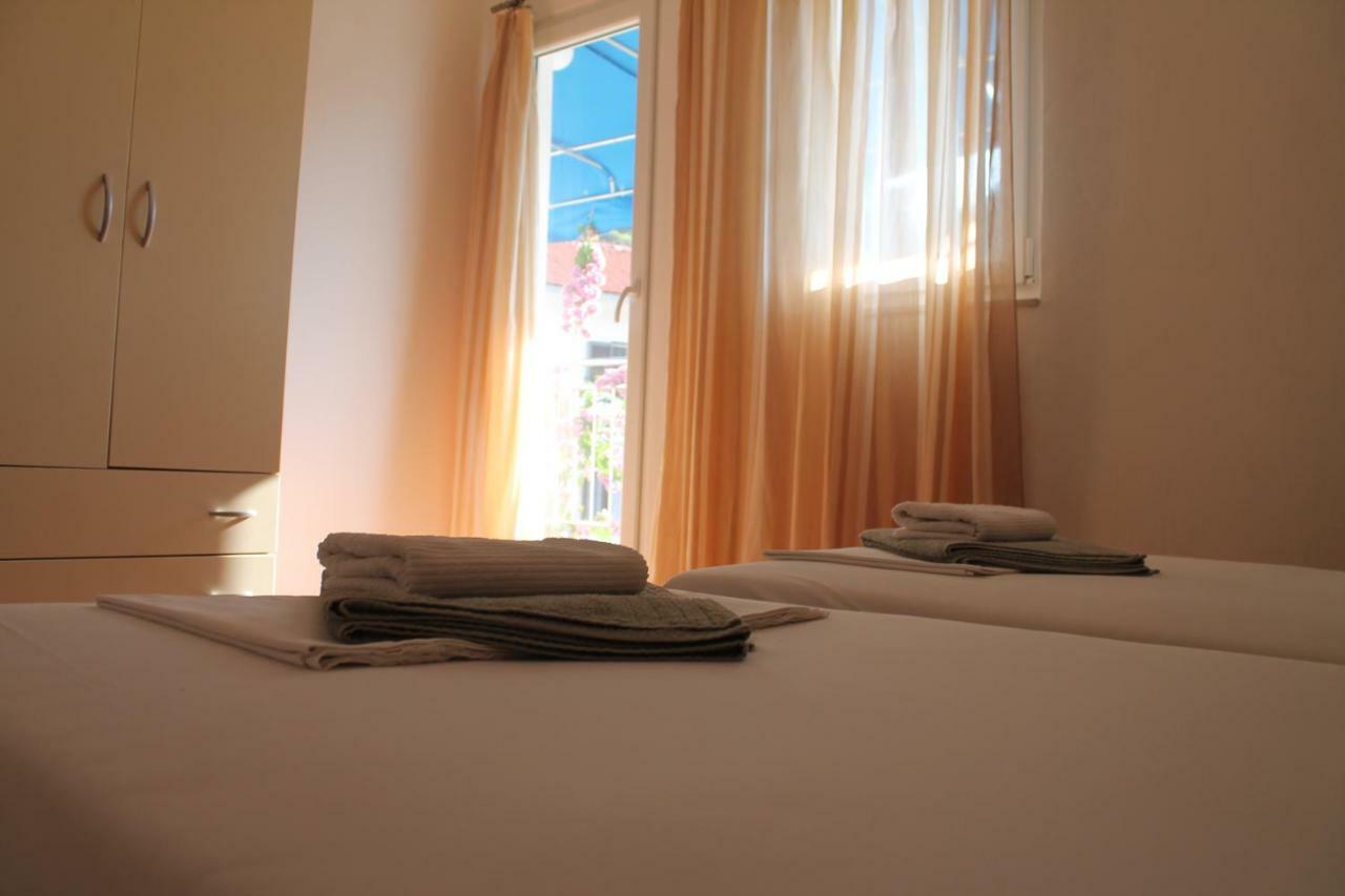 Apartamento Covahouse Jelsa  Exterior foto